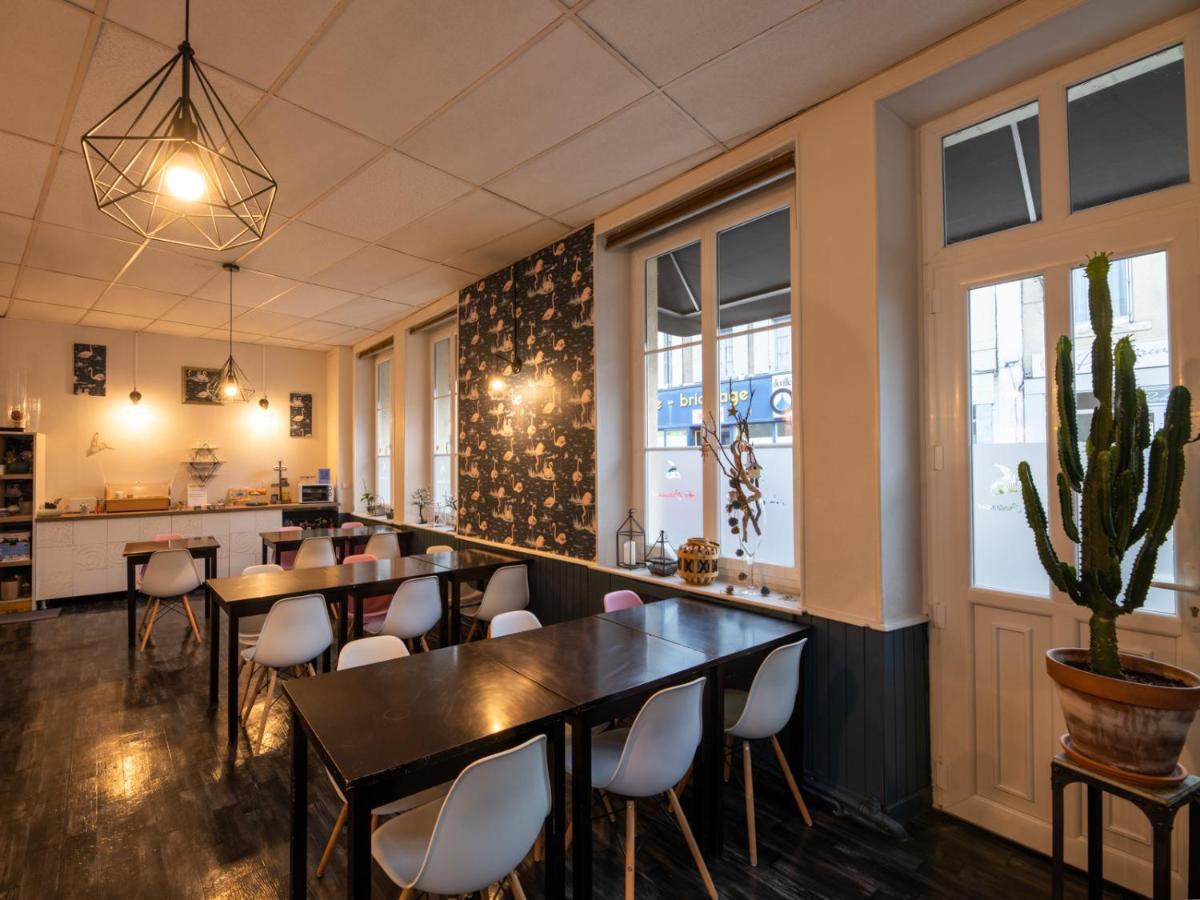 Logis Hotel Au Croissant Buzançais Zewnętrze zdjęcie