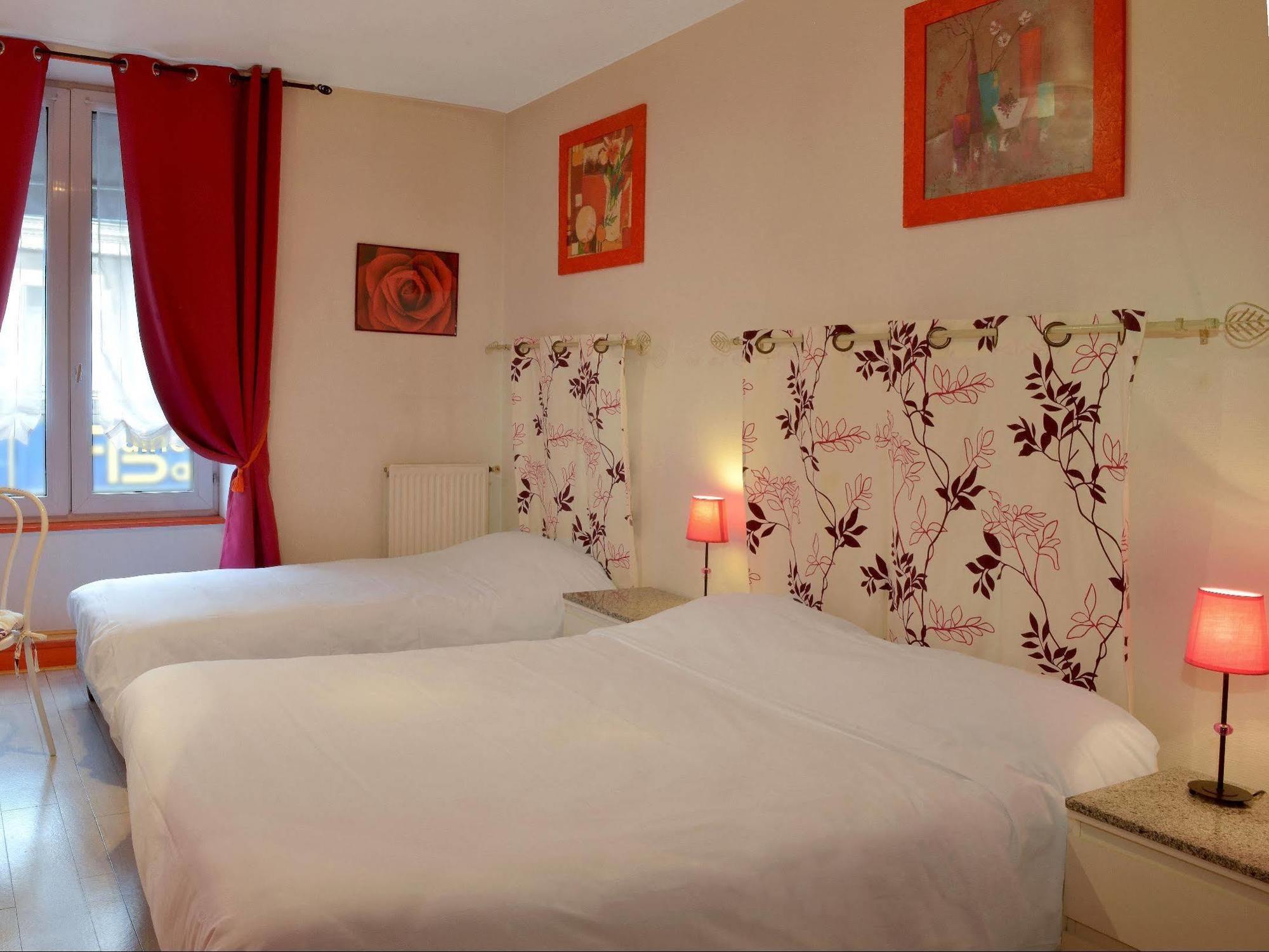 Logis Hotel Au Croissant Buzançais Zewnętrze zdjęcie